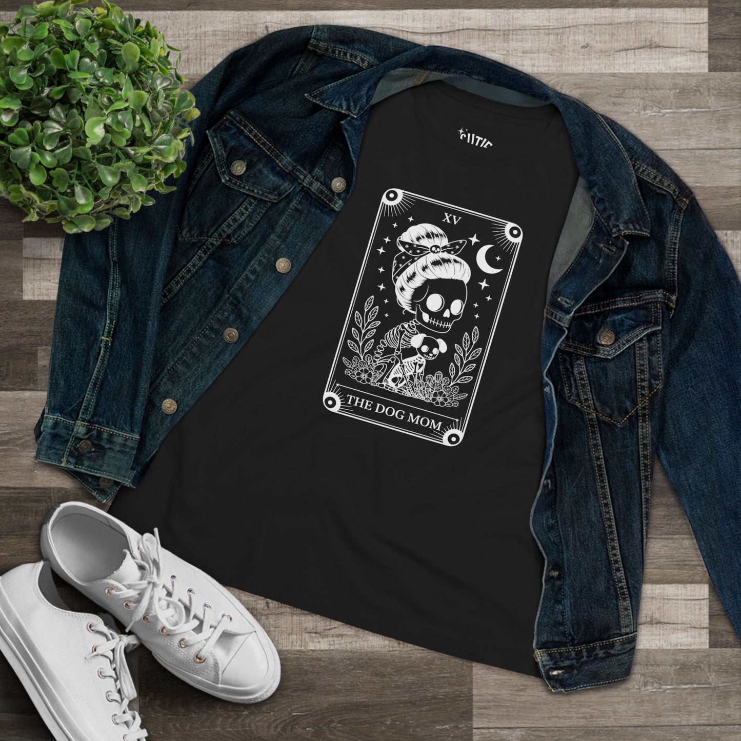 Dog Mom Tarot Card Women's Tee