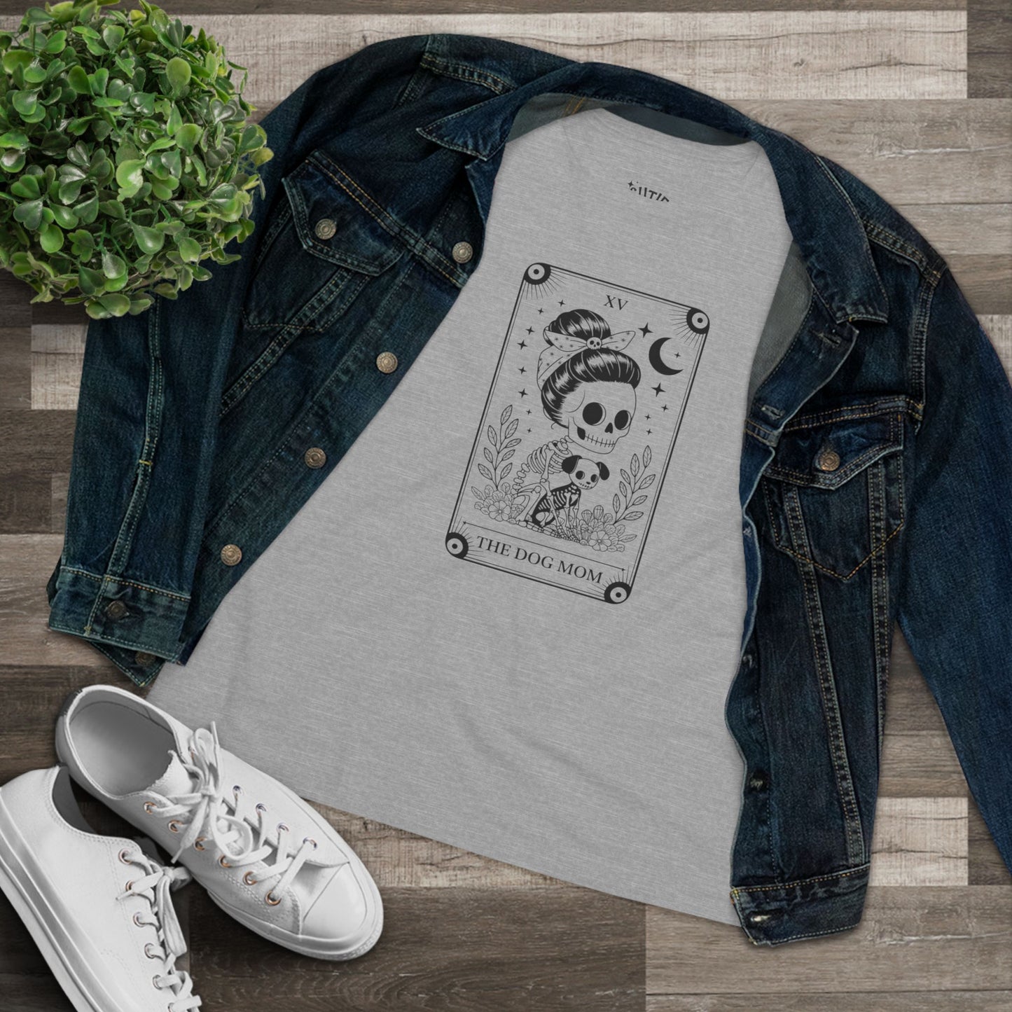 Dog Mom Tarot Card Women's Tee
