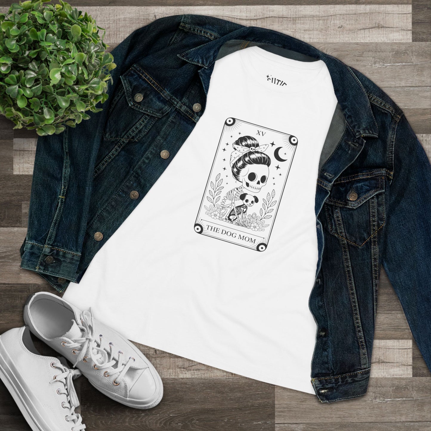 Dog Mom Tarot Card Women's Tee